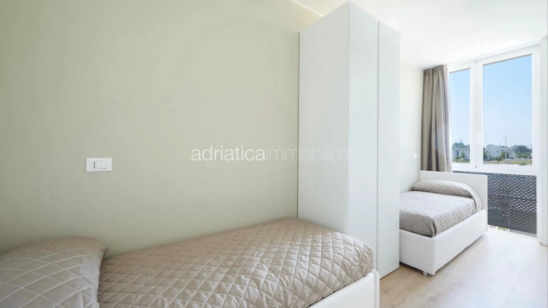Palms Apartments Лидо-ди-Езоло