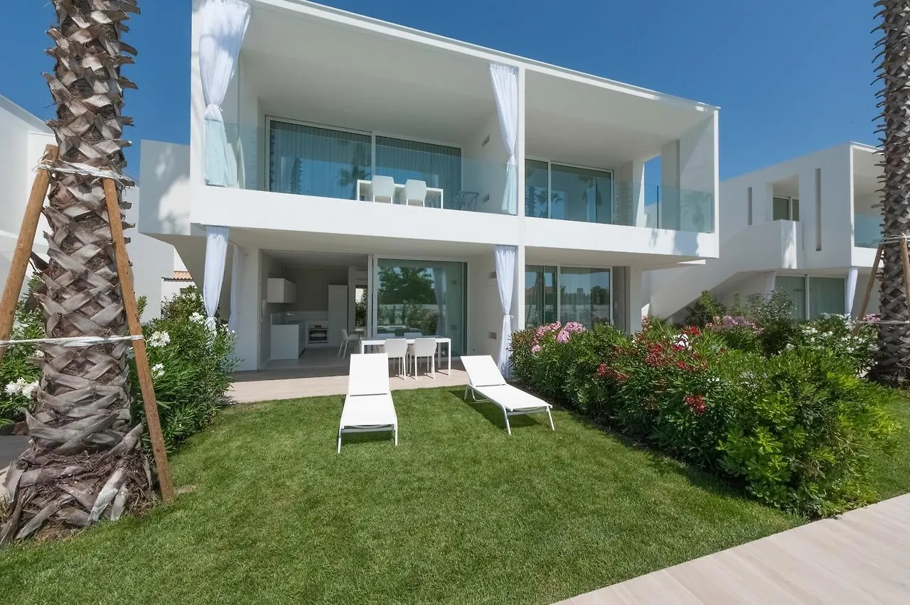 Palms Apartments Лидо-ди-Езоло